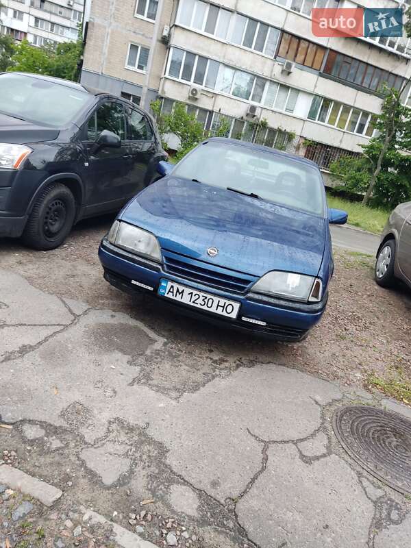 Седан Opel Omega 1989 в Києві фото 7 Седан Opel Omega 1989 в Києві