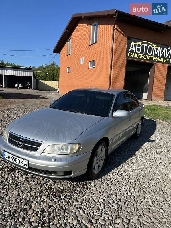 Седан Opel Omega 2000 в Путивле фото Седан Opel Omega 2000 в Путивле