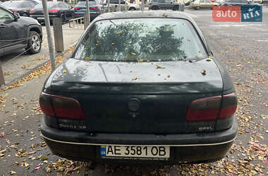 Седан Opel Omega 1995 в  фото 5 Седан Opel Omega 1995 в