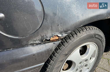 Седан Opel Omega 2001 в 