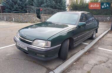 Седан Opel Omega 1992 в Киеве