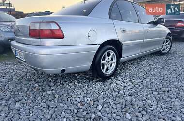 Седан Opel Omega 2000 в 