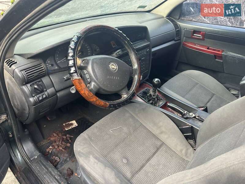 Седан Opel Omega 2000 в Киеве