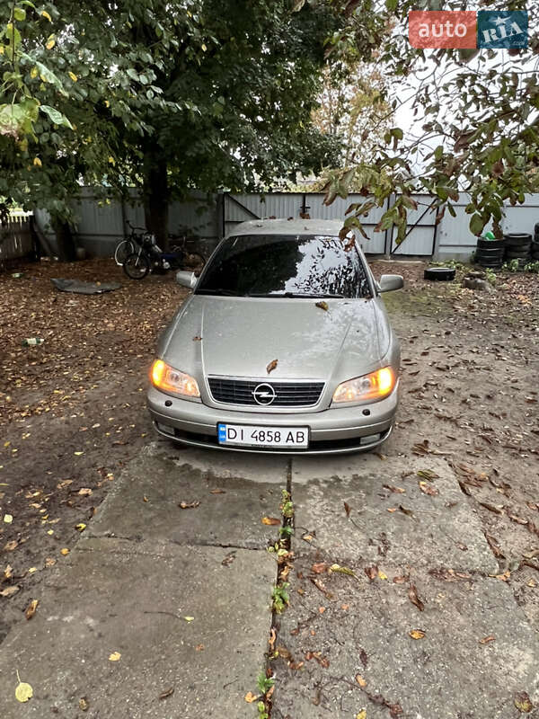 Седан Opel Omega 1999 в Житомире