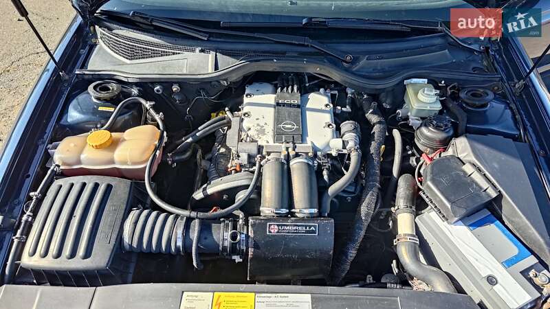 Седан Opel Omega 2000 в Николаеве