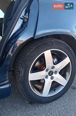 Седан Opel Omega 2000 в Николаеве