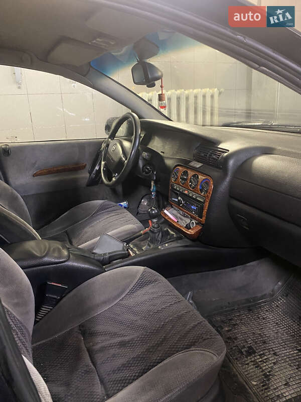 Седан Opel Omega 1996 в Виннице фото Седан Opel Omega 1996 в Виннице
