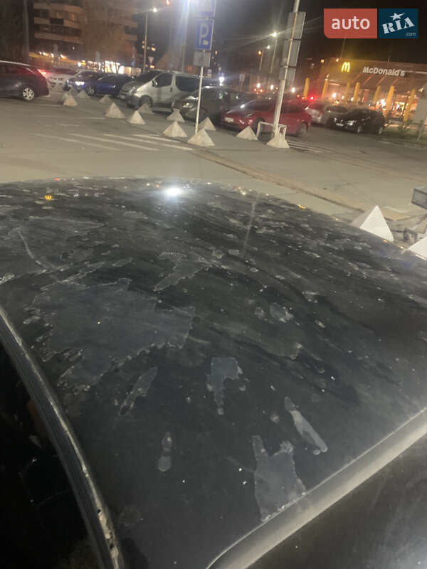 Седан Opel Omega 1996 в Львове