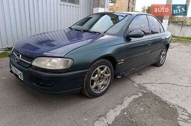 Седан Opel Omega 1994 в Луцке