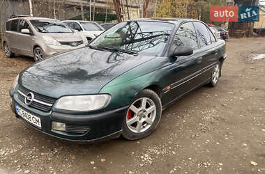 Седан Opel Omega 1995 в Львові
