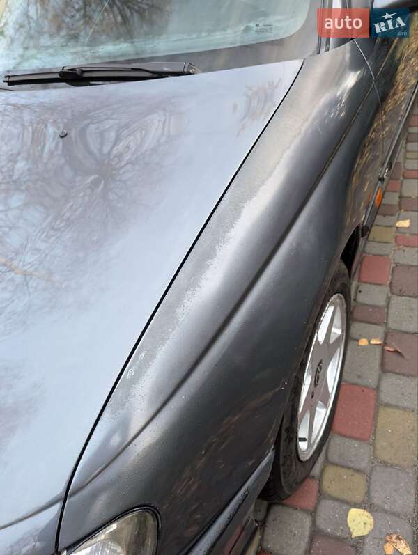 Седан Opel Omega 1997 в Днепре