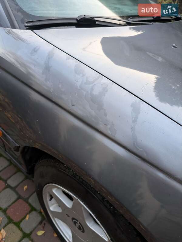 Седан Opel Omega 1997 в Днепре