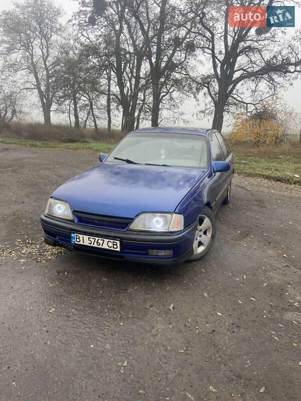 Седан Opel Omega 1989 в Киеве