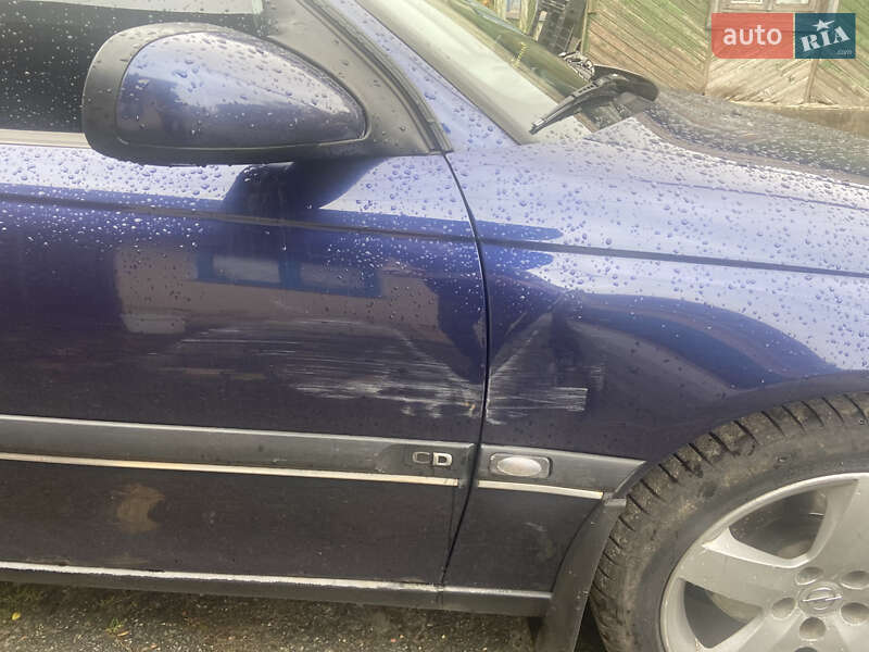 Седан Opel Omega 1999 в Киеве фото 2 Седан Opel Omega 1999 в Киеве