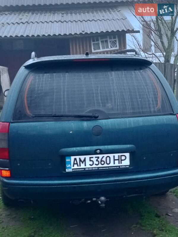 Универсал Opel Omega 1995 в Овруче