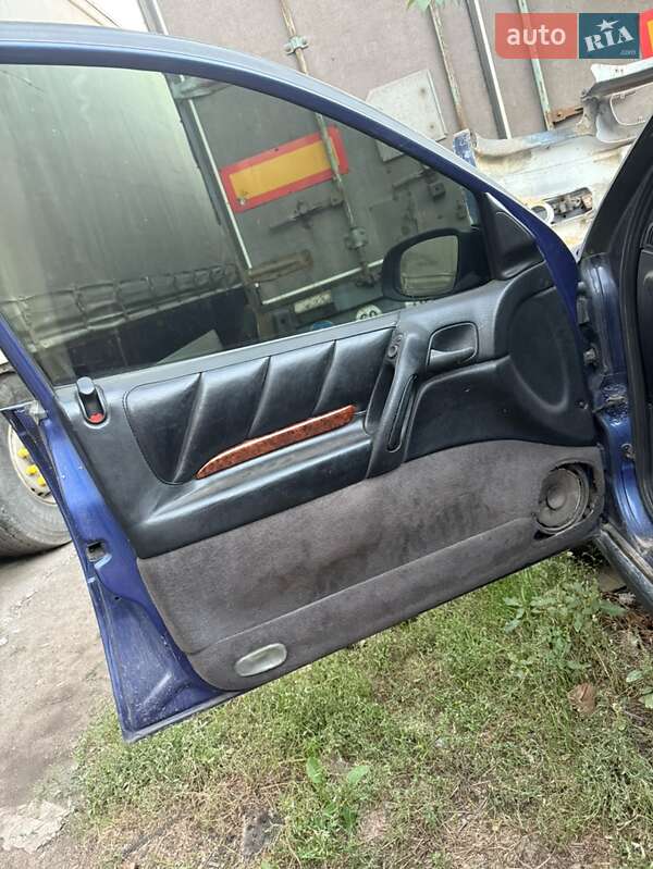 Седан Opel Omega 1995 в Дніпрі