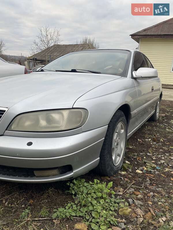 Седан Opel Omega 2000 в Чечельнике