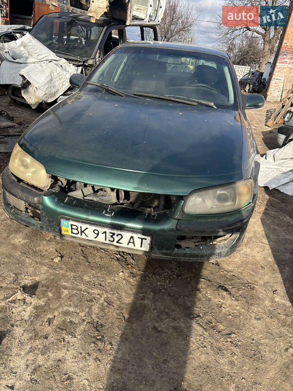 Седан Opel Omega 2000 в Ахтырке