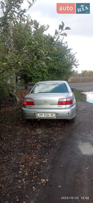 Седан Opel Omega 2000 в Недригайліву