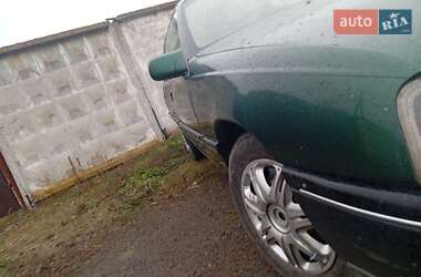 Універсал Opel Omega 1990 в Летичіві