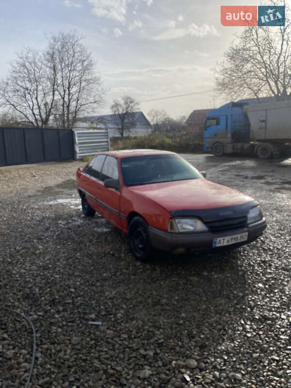 Седан Opel Omega 1987 в Городенке