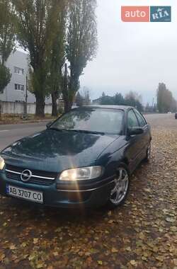 Седан Opel Omega 1996 в Києві