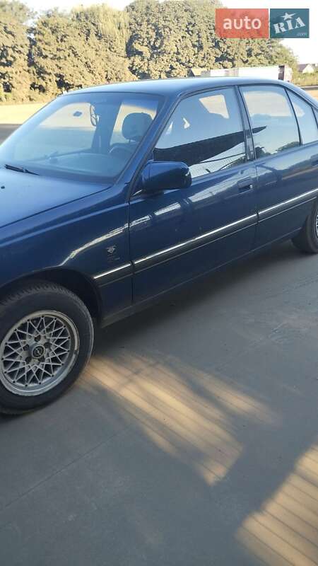 Седан Opel Omega 1992 в Буске фото 16 Седан Opel Omega 1992 в Буске