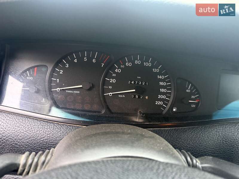 Універсал Opel Omega 1996 в Києві