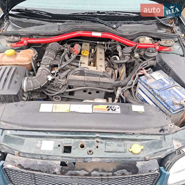 Універсал Opel Omega 1997 в Дрогобичі