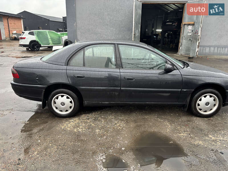 Седан Opel Omega 1996 в Киеве фото 6 Седан Opel Omega 1996 в Киеве