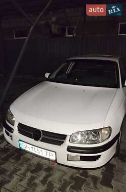 Седан Opel Omega 1995 в Одессе