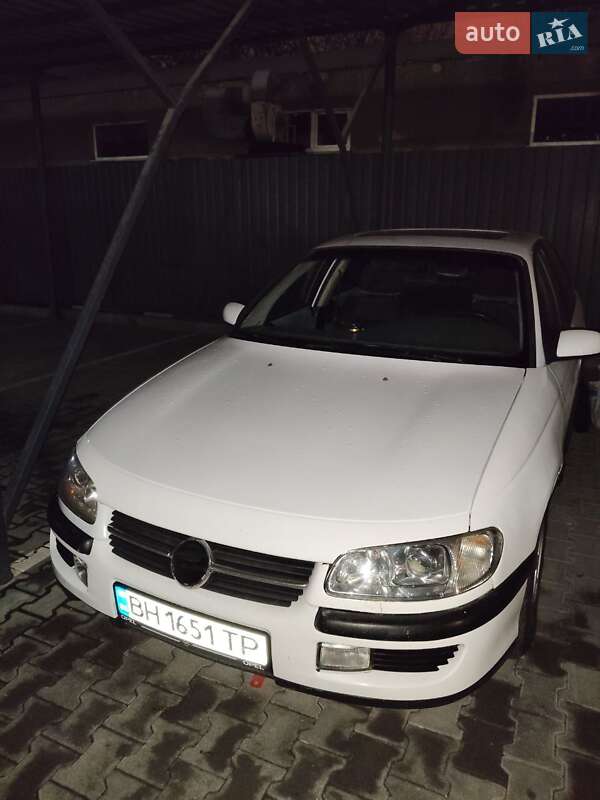Седан Opel Omega 1995 в Одесі