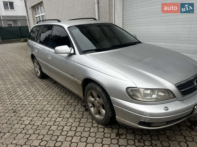 Opel Omega 2001