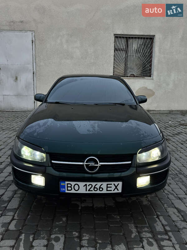 Седан Opel Omega 1996 в Борщеві