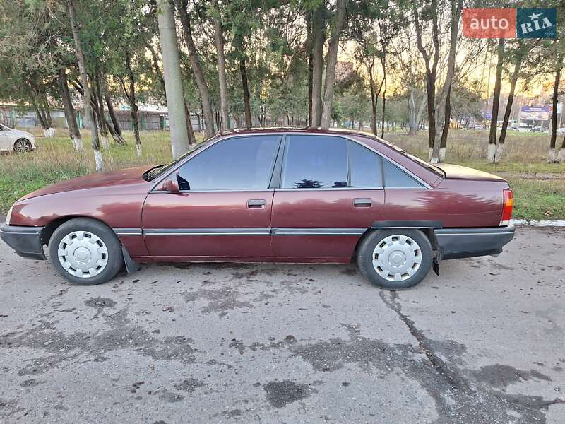 Седан Opel Omega 1990 в Полтаві