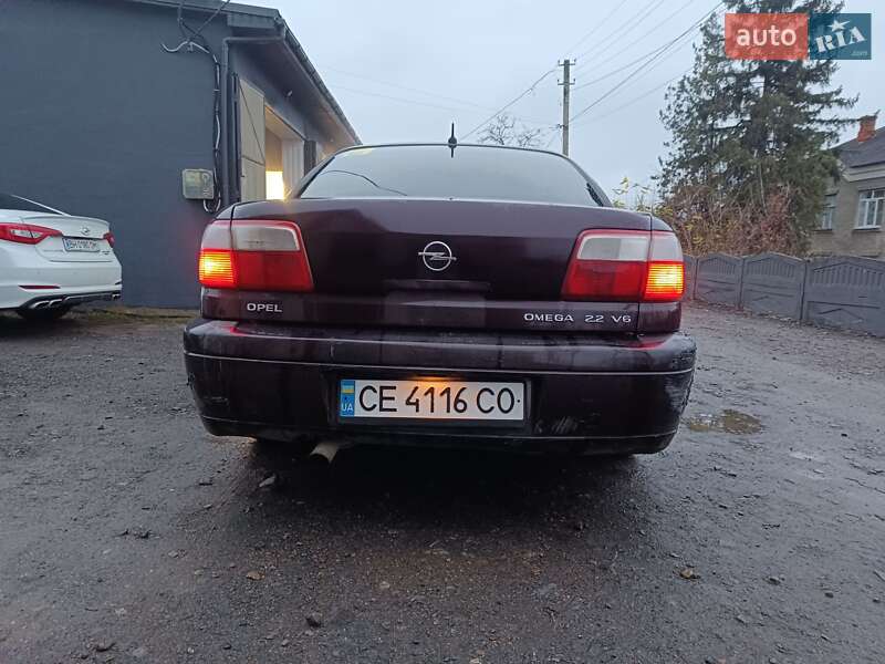 Седан Opel Omega 2000 в Могилев-Подольске
