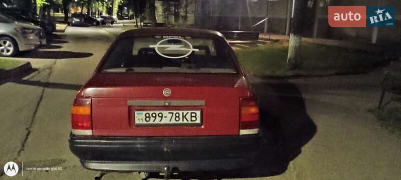 Седан Opel Omega 1988 в Вараші фото 7 Седан Opel Omega 1988 в Вараші