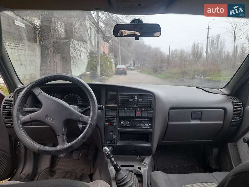 Седан Opel Omega 1989 в Дніпрі фото 4 Седан Opel Omega 1989 в Дніпрі