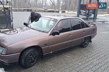 Седан Opel Omega 1988 в Бориславе