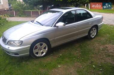 Седан Opel Omega 2002 в Львове