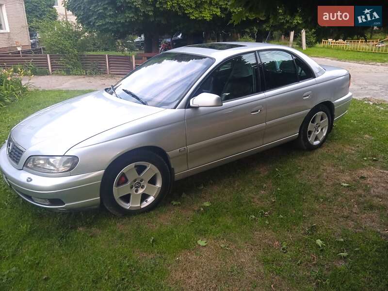 Opel Omega 2002