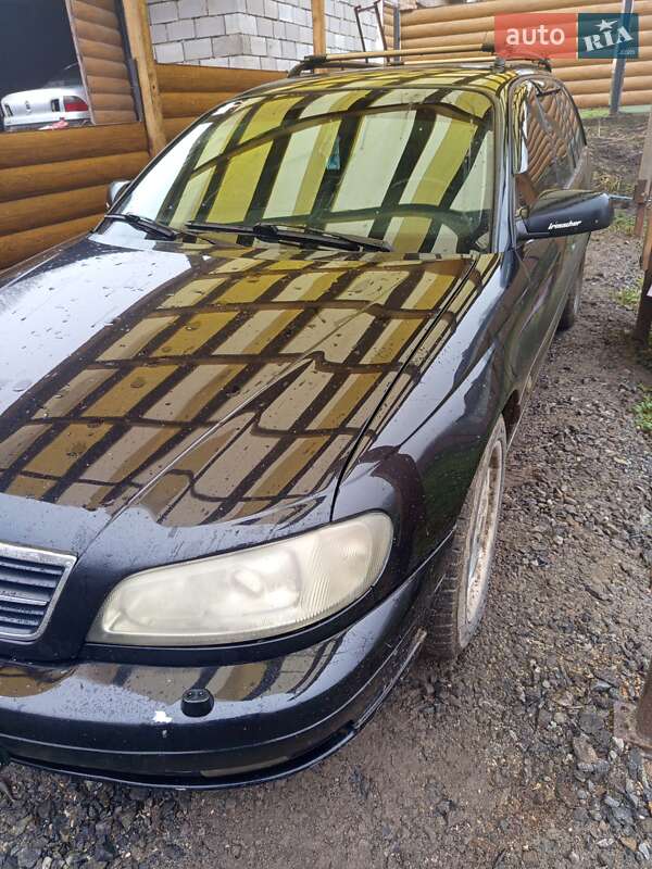 Универсал Opel Omega 2003 в Староконстантинове