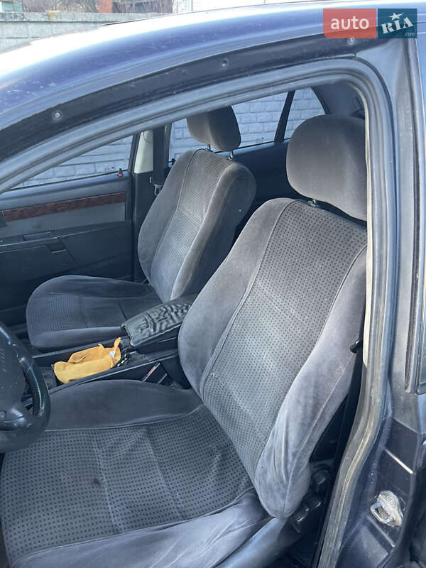 Седан Opel Omega 2000 в Борисполе фото 4 Седан Opel Omega 2000 в Борисполе