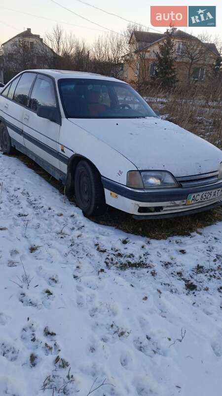 Седан Opel Omega 1992 в Жовкві фото 2 Седан Opel Omega 1992 в Жовкві