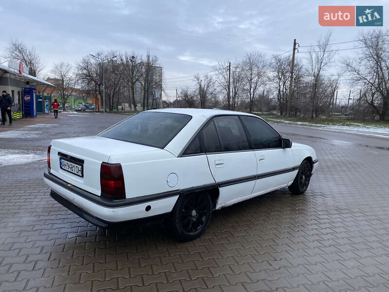 Седан Opel Omega 1988 в Кривому Розі