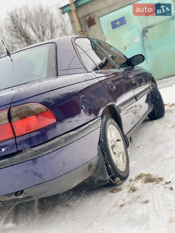 Седан Opel Omega 1995 в Бердичеві фото 2 Седан Opel Omega 1995 в Бердичеві