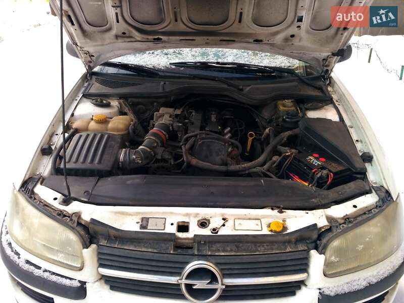 Универсал Opel Omega 1995 в Харькове фото 22 Универсал Opel Omega 1995 в Харькове