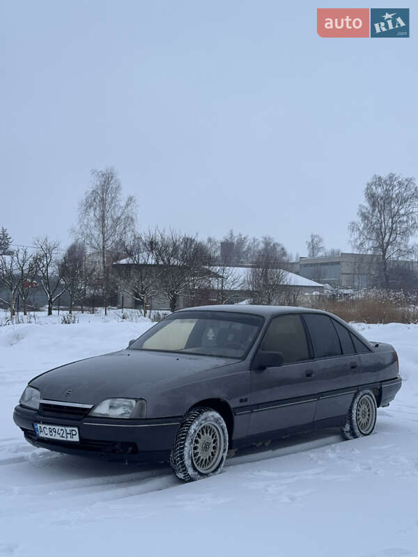 Седан Opel Omega 1987 в Шептицькому фото Седан Opel Omega 1987 в Шептицькому