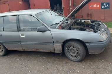 Универсал Opel Omega 1988 в Кривом Роге