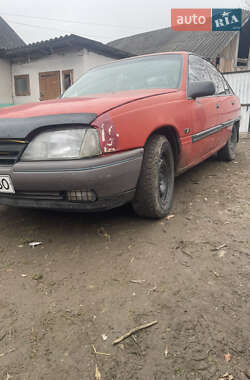 Седан Opel Omega 1987 в Тлумаче